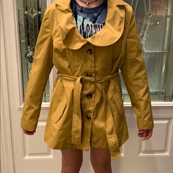 Sandro Studio mustard yellow raincoat - Picture 1 of 4